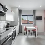 Апартаменты Se - Lounge Collection By Perpetual Relax Брага